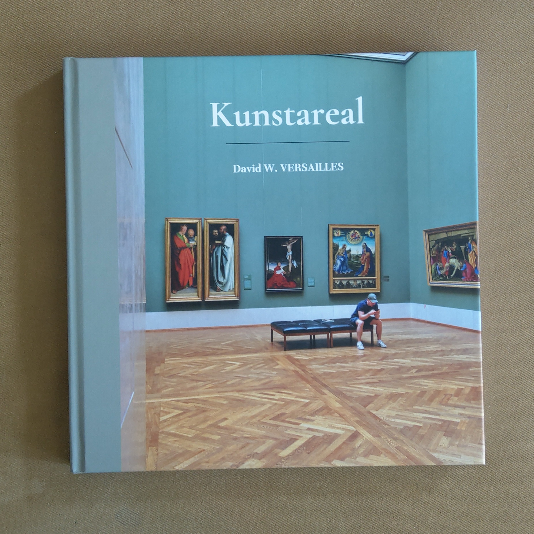DV BOOK KUNSTAREAL