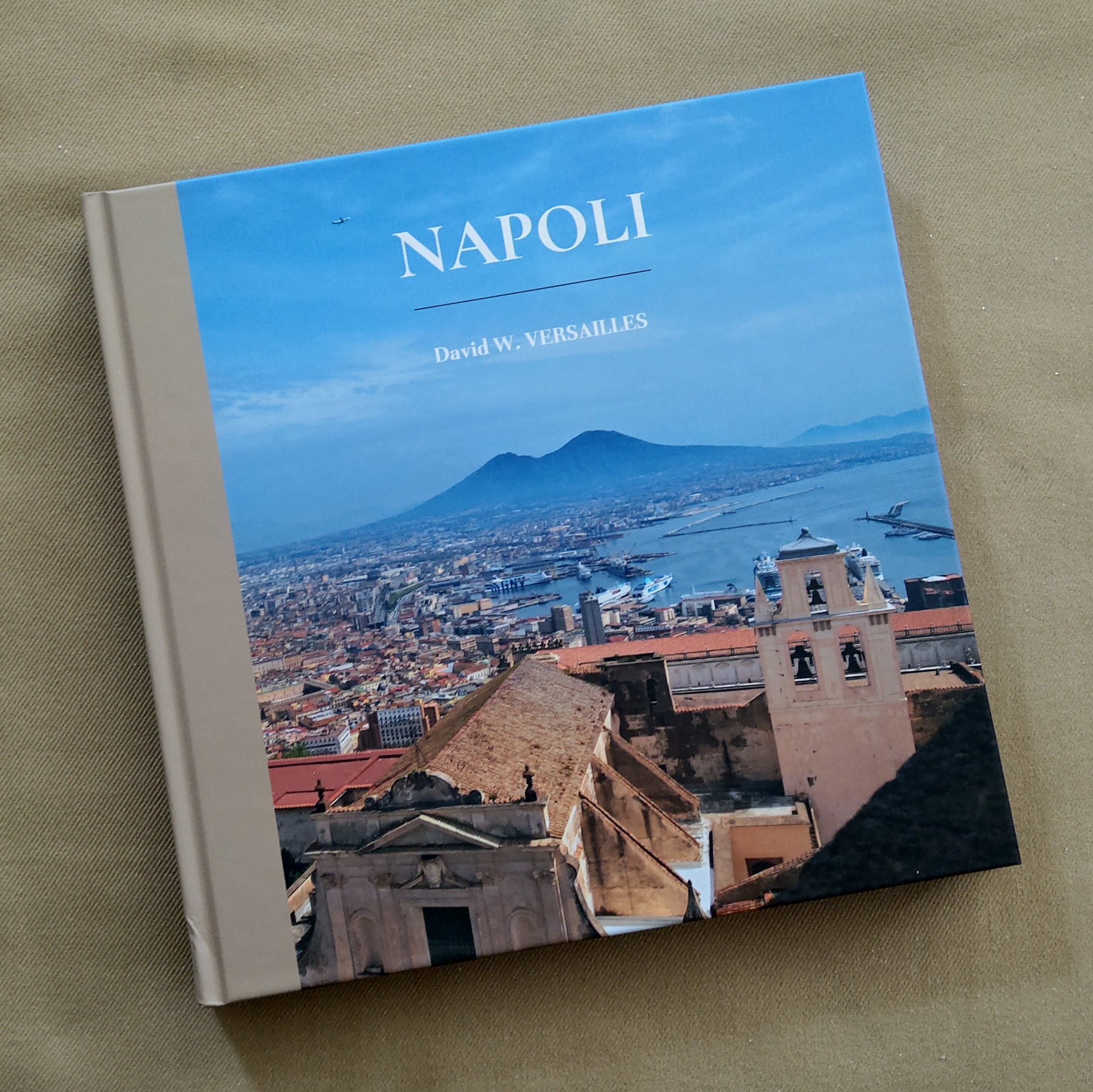 DV BOOK NAPOLI