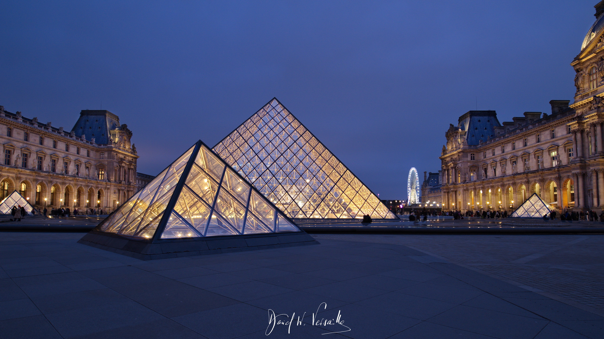 Copyright David W VERSAILLES