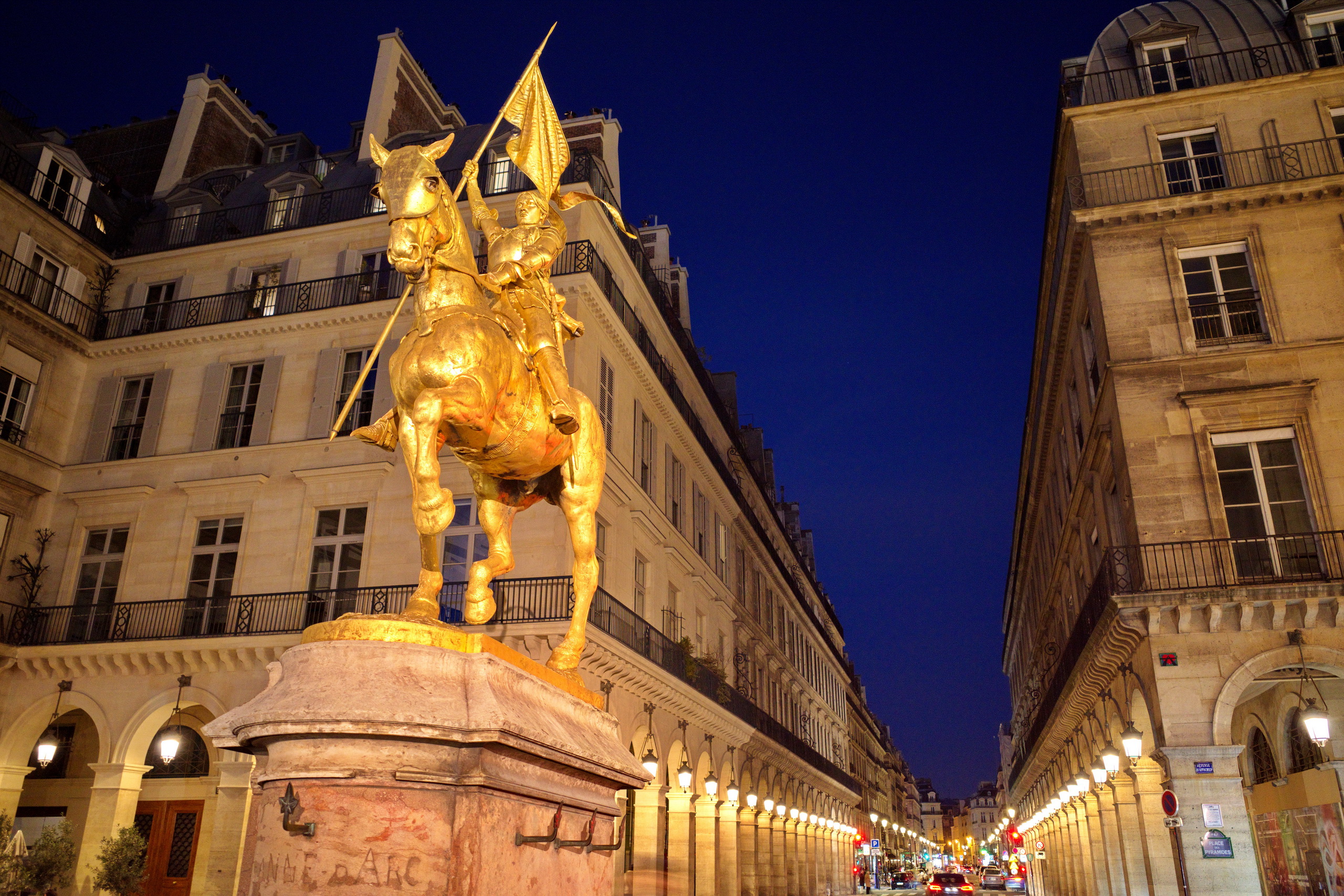 Copyright David W VERSAILLES